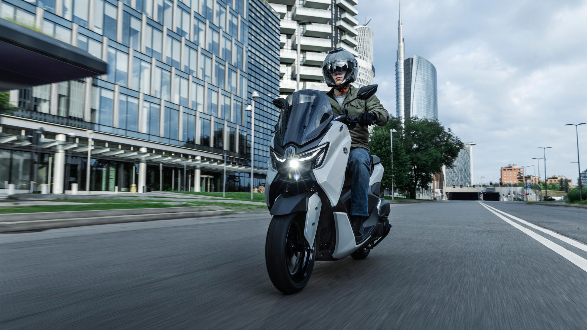 Yamaha Zlín NMAX 125 TECH MAX