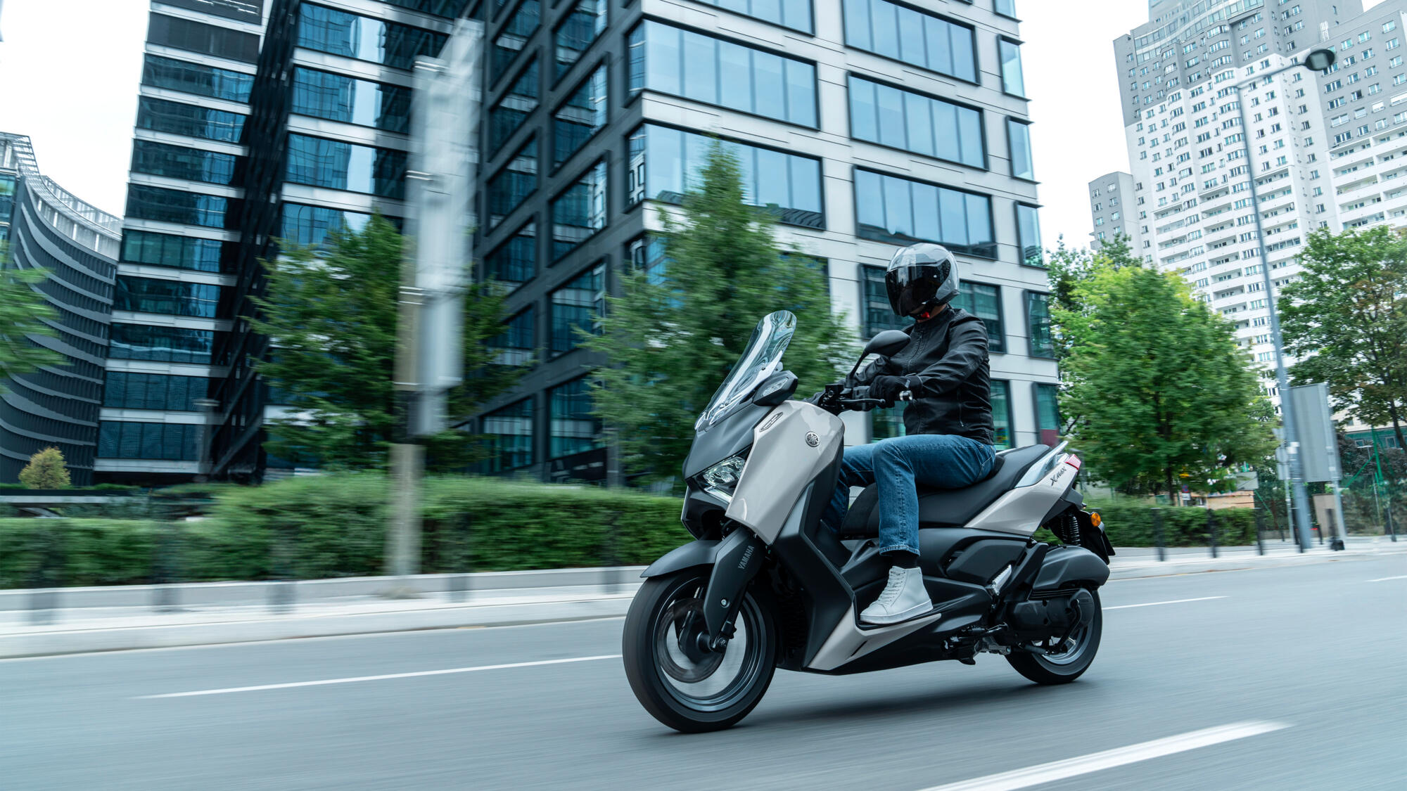 XMAX 125 TECH MAX