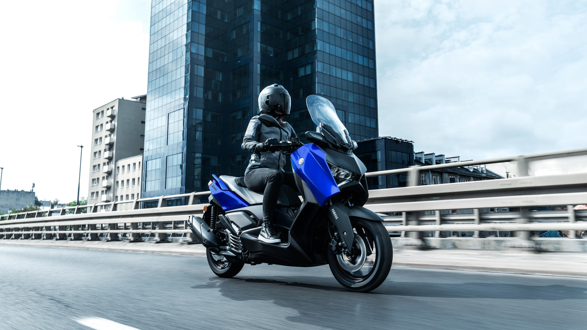Yamaha Zlín XMAX 125