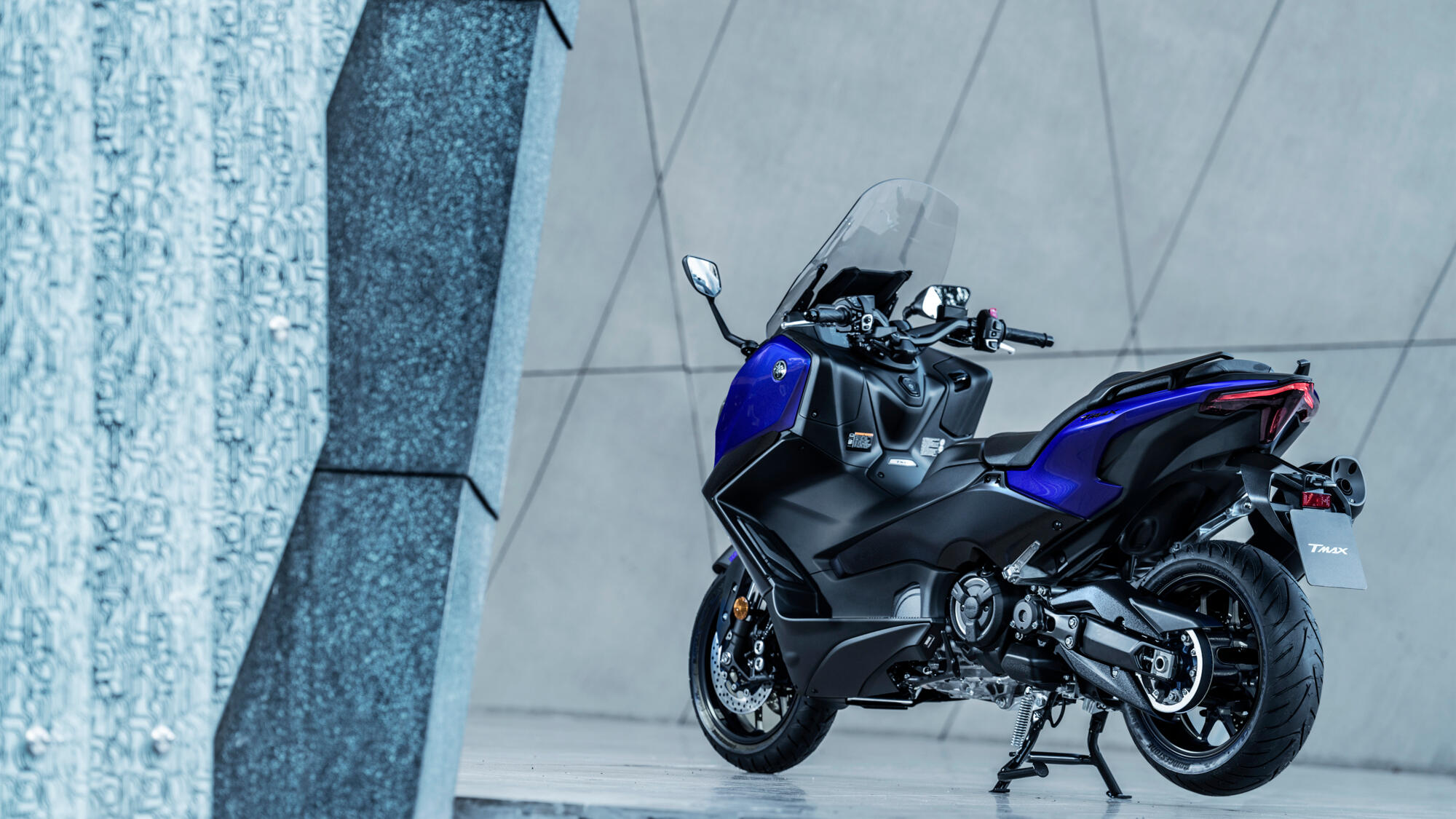 Yamaha Zlín TMAX 560