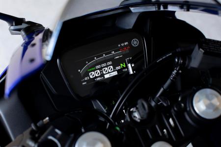 5palcové TFT přístroje, Yamaha Zlín