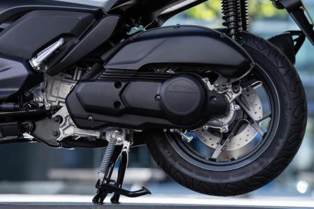 Yamaha Zlín XMAX 125 TECH MAX